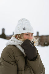 Tundra Mitt for women