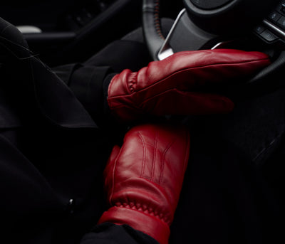 Sutton Mitt for women